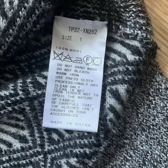 Toga Pulla wool sweater - Picture 6 of 7